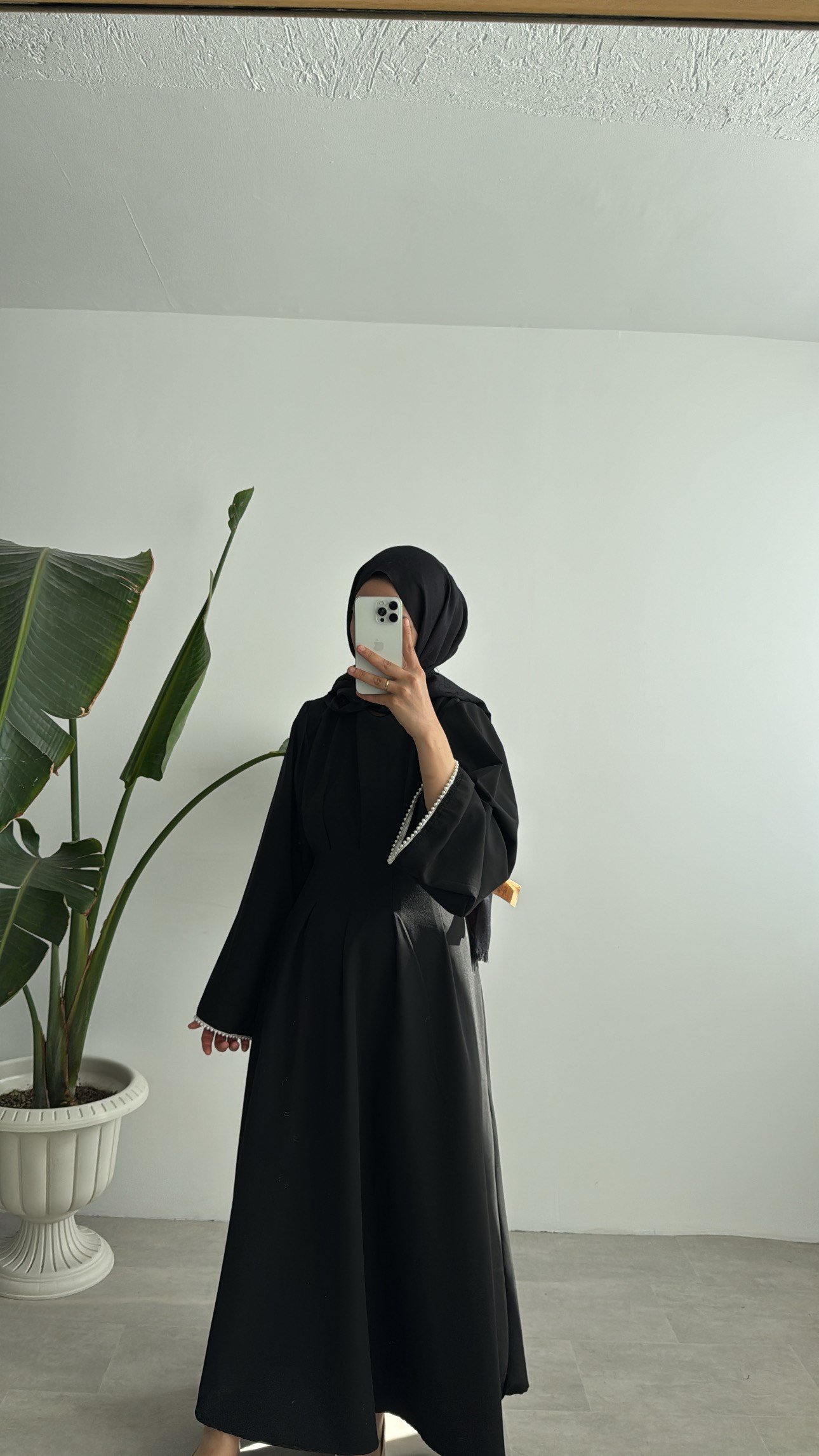 VANESA İNCİ DETAYLI ELBİSE - SİYAH