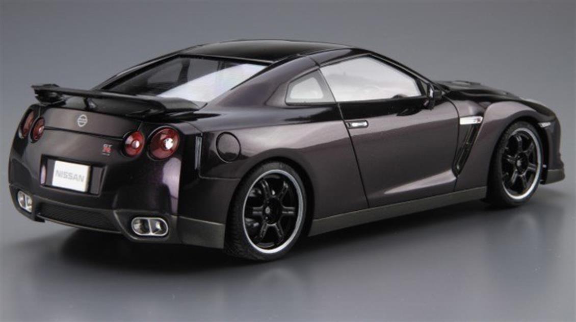 05317 1/24 NISSAN R35 GT-R Spec-V 09