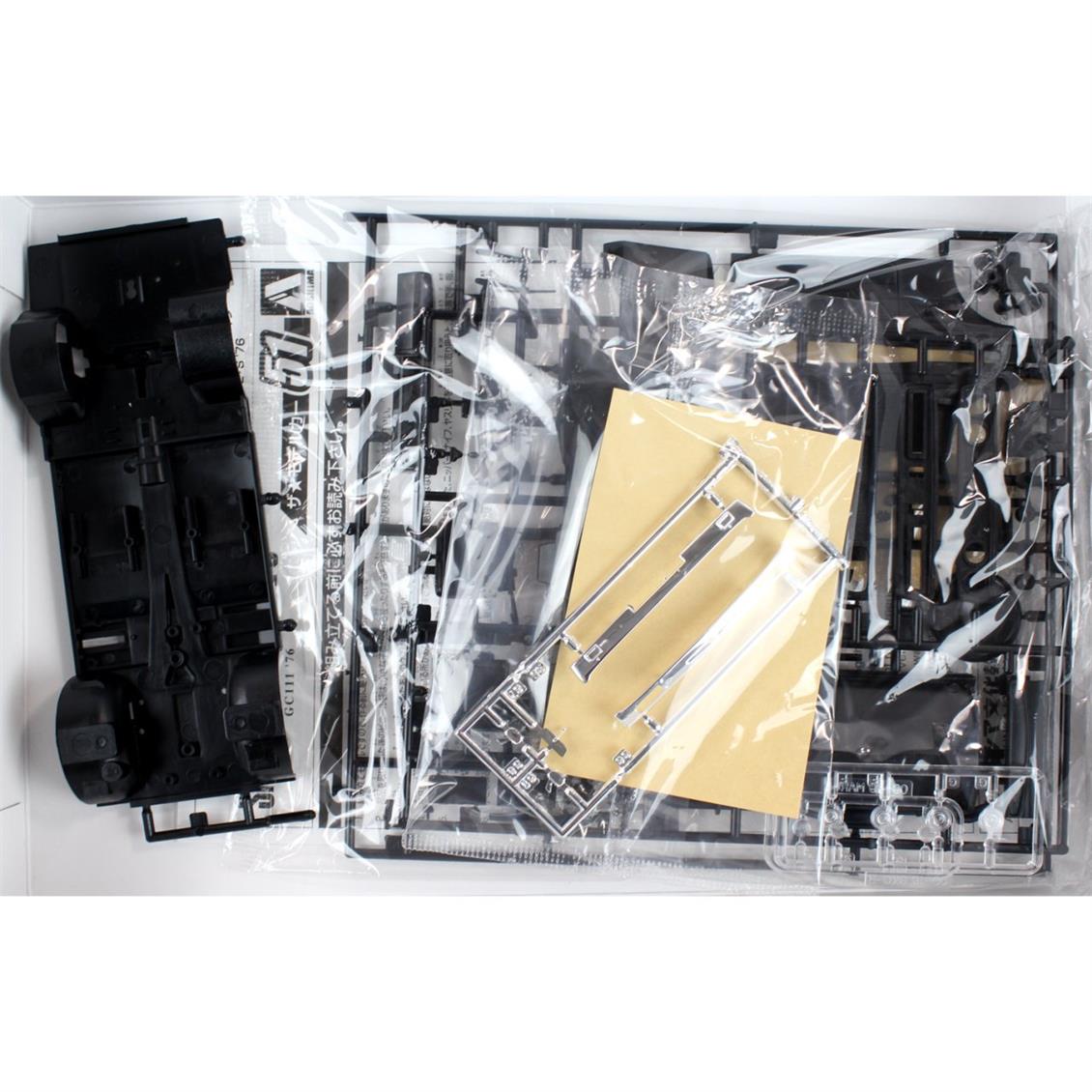 05351 1/24 NISSAN GC111 SKYLINE HT2000GTX-E S 76