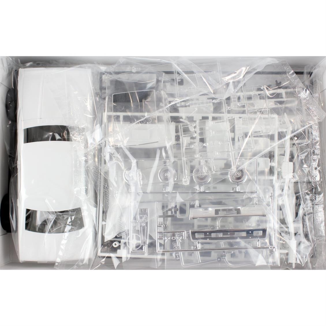 05353 1/24 NISSAN P332 CEDRIC/GLORIA 4HT280E Broug