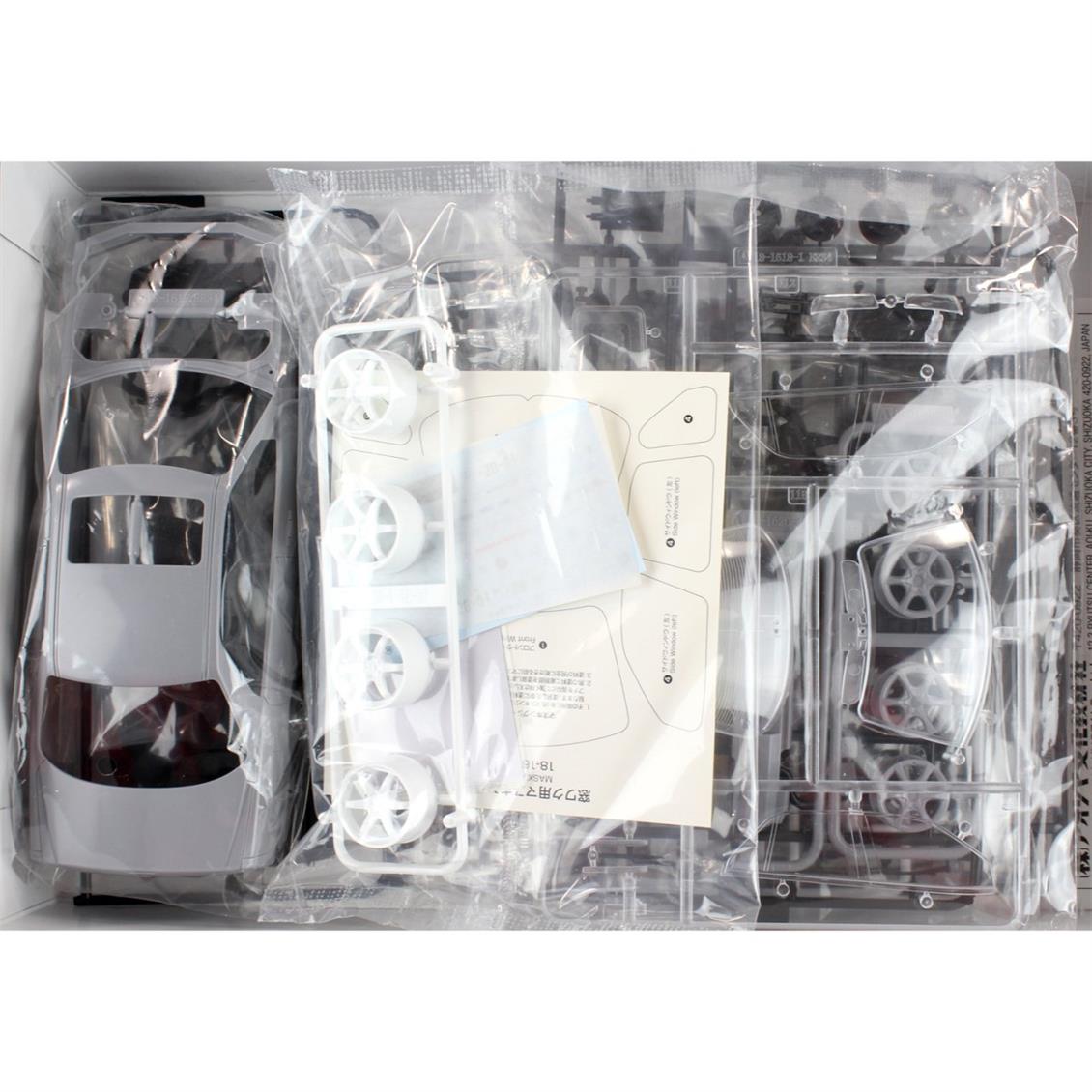 05596 1/24 NISSAN ER34 SKYLINE 25GT TURBO '01
