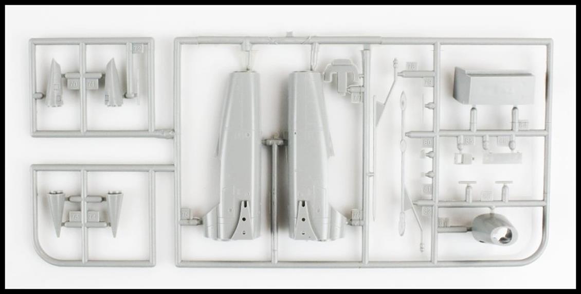 58 1/72 F/RF-5A FREEDOM FIGHTER PLASTIK MAKET KITI