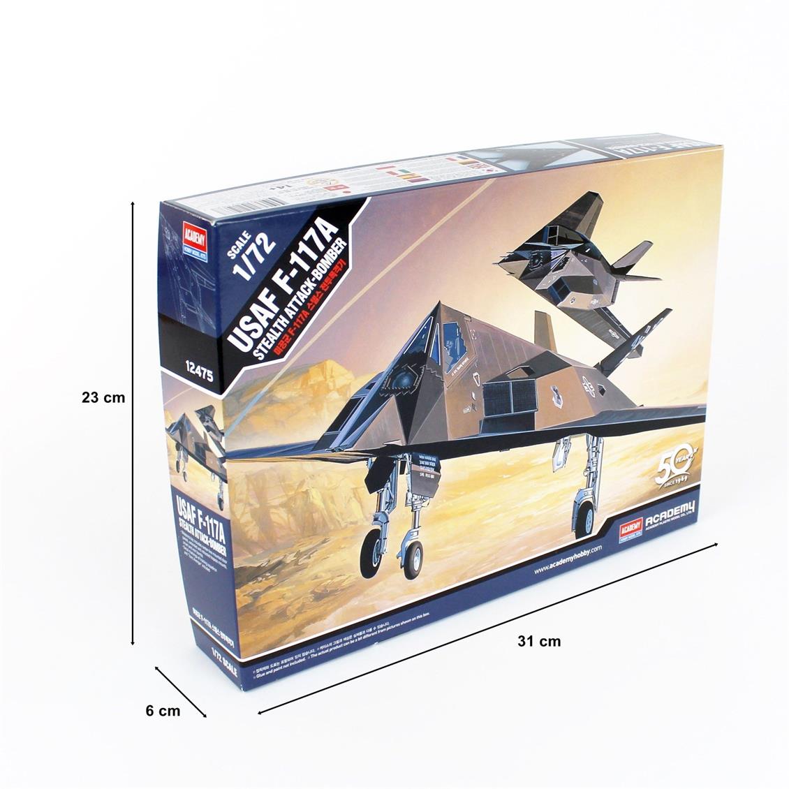 Academy 12475 1/72 F-117A Stealth Bomber Savaş Uçağı Demonte Plastik Maketi