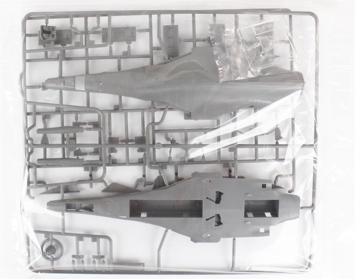 Academy 12620 1/144 ABD Hava Kuvvetleri B-1B Lancer Savaş Uçağı Demonte Plastik  Maketi