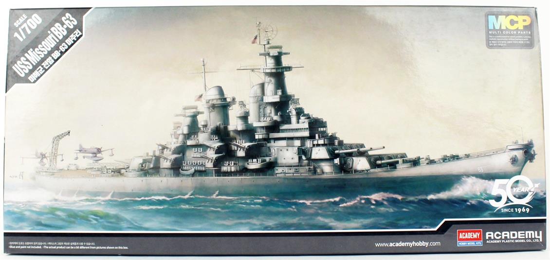Academy 14222 1/700 USS Missouri BB-63 Savaş Gemisi Demonte Plastik Maketi
