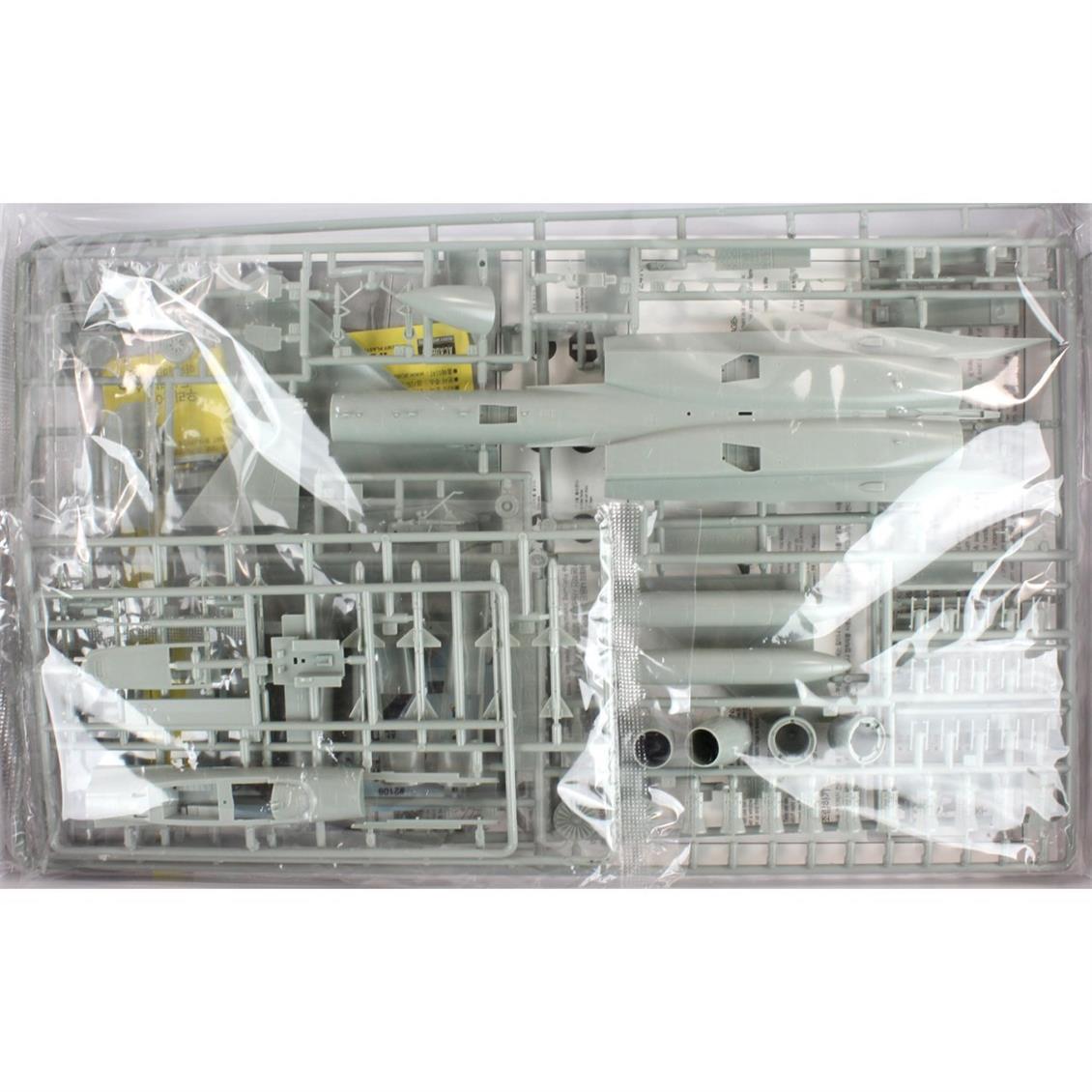 Academy 1/72 U.S. Air Force F-15C Uçak Maketi