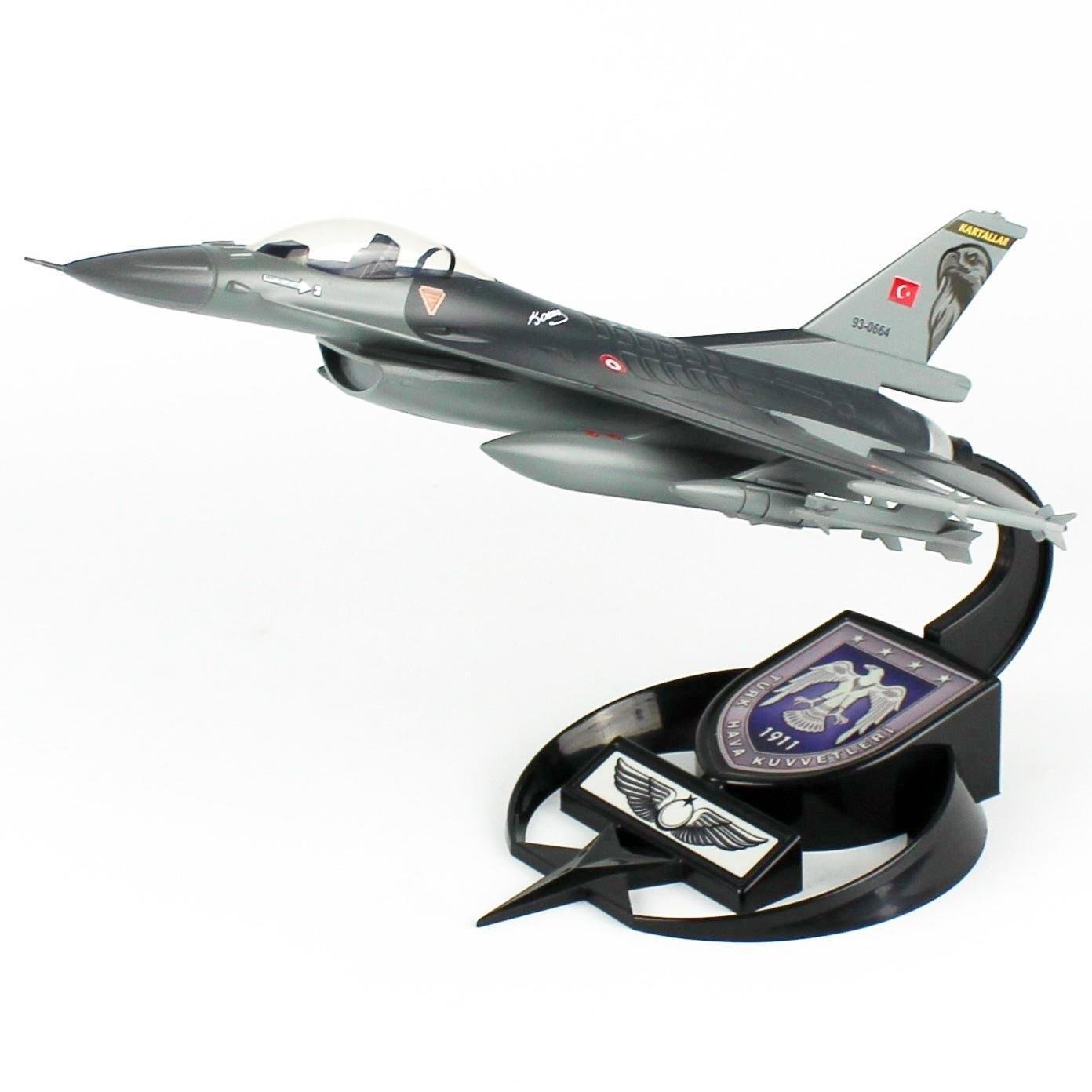AkbaModel 1/48 F-16 Yarasa Filo Muharip Savaş Uçağı, Sergilemeye Hazır Standlı Model