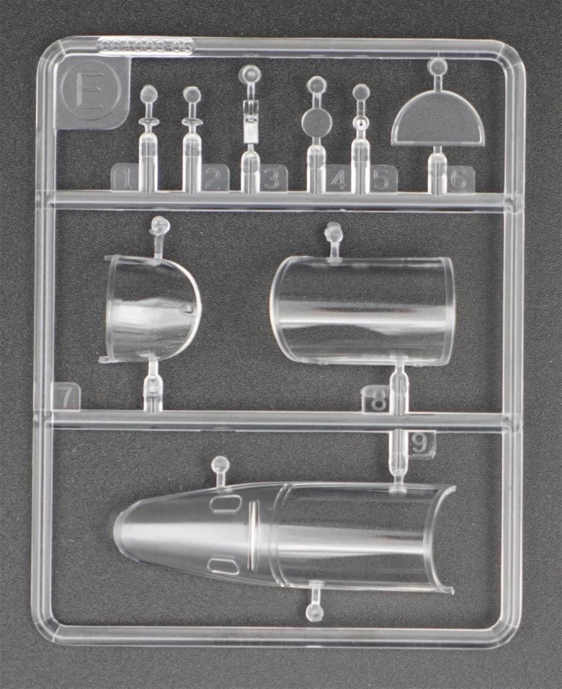 AMK 88002 1/48 Rus L-29 Delfin Demonte Plastik Eğitim Uçağı Maketi