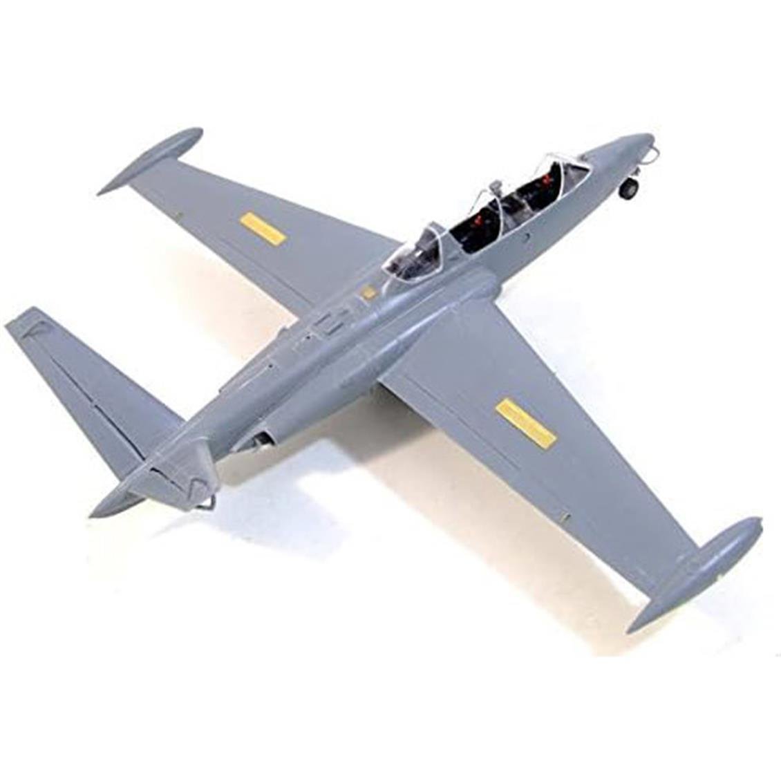AMK 88004 1/48 Ölçek, Fouga CM. 170 Magister, Eğitim Uçağı Plastik Model Kiti