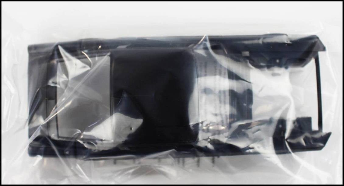 AMT 834M 1/25 1967 Shelby GT350  Black Araba  Demonte Plastik Maketi