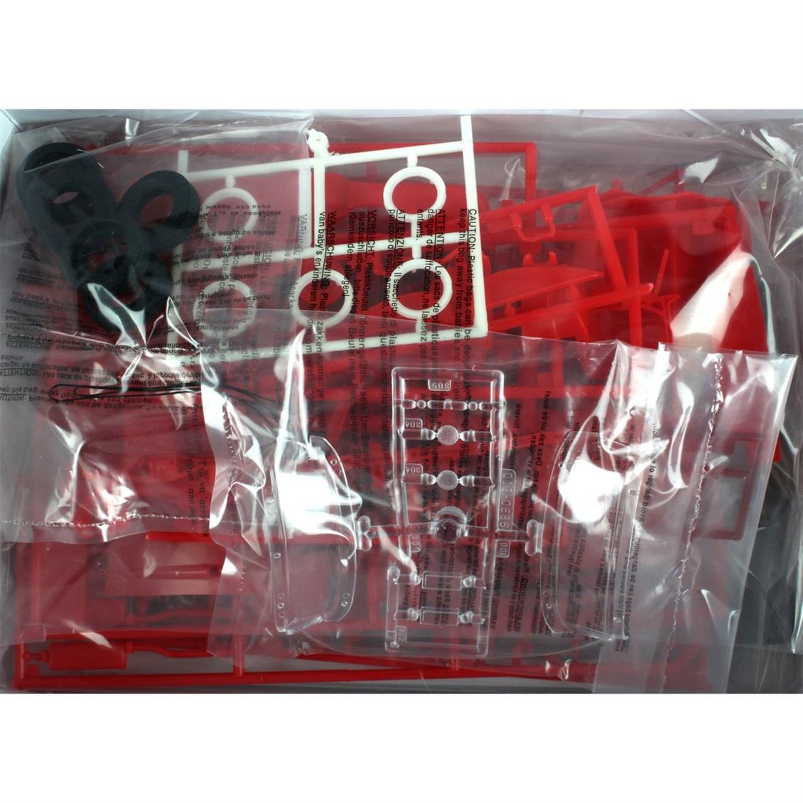 AMT 988 1/25 1957 Chevy Bel Air Araba Demonte Plastik Maketi