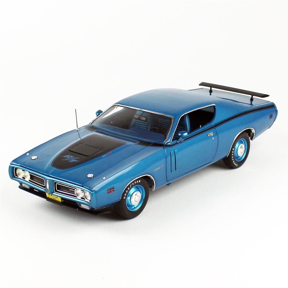AutoWorld AMM1274 1/18 Ölçek, 1971 Dodge Charger R/T Coupe, Metalik Mavi, Sergilemeye Hazır Metal Araba Modeli
