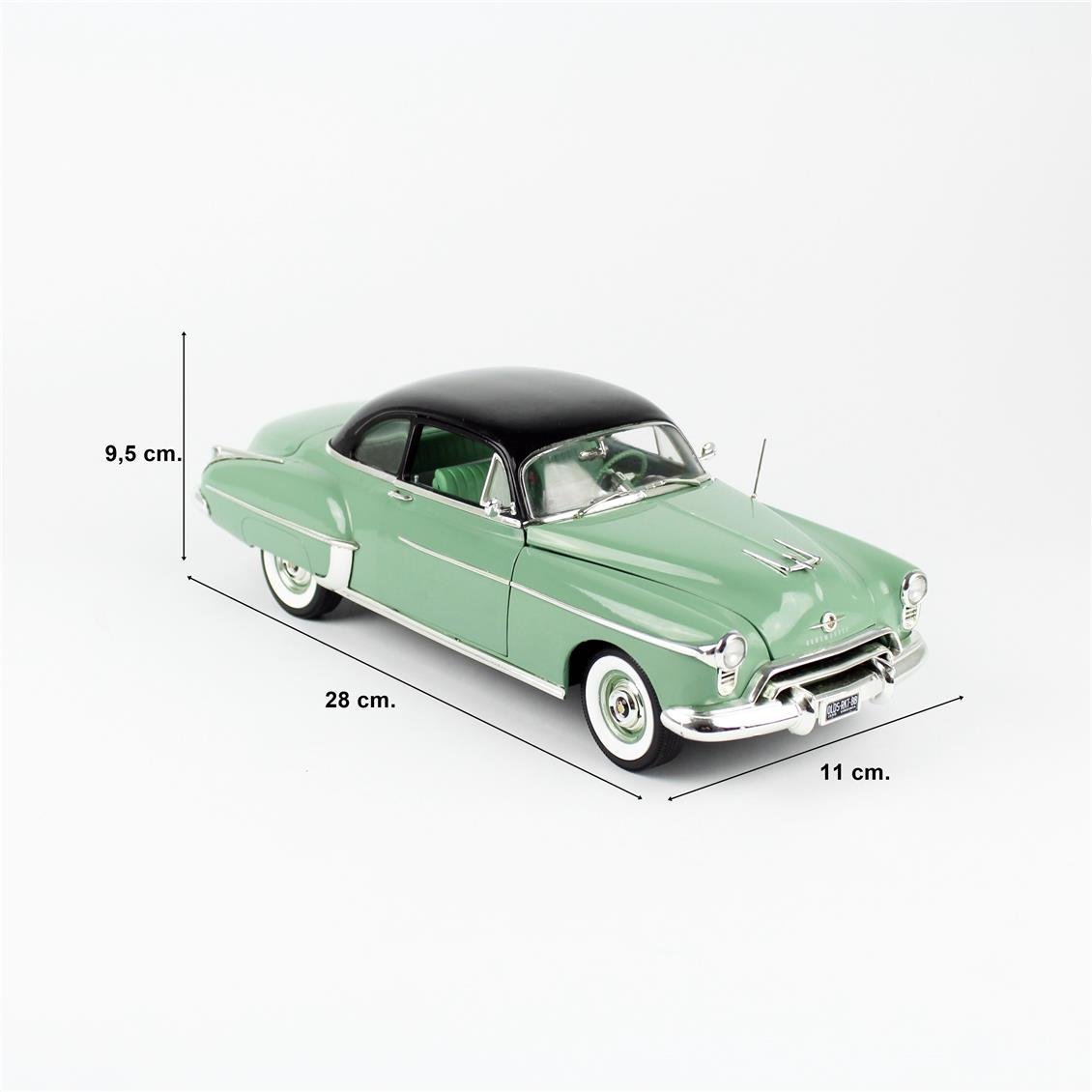 AutoWorld AMM1280 1/18 Ölçek, 1950 Oldsmobile Rocket 88, Yeşil ve Siyah tavan, Sergilemeye Hazır Metal Araba Modeli