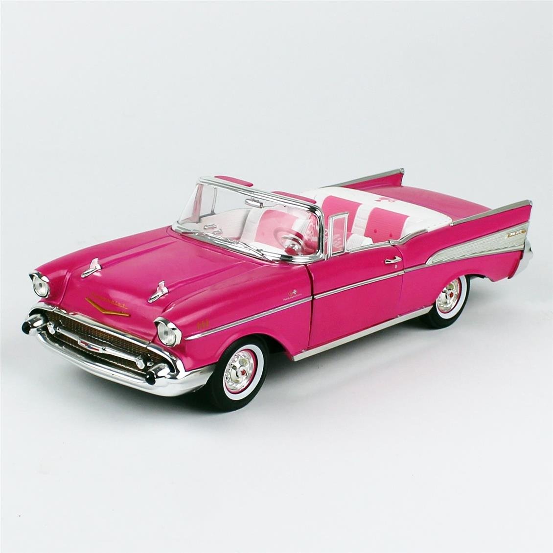 AutoWorld AWSS128 1/18 Ölçek, 1957 Chevrolet Bel Air Convertible (Pink Barbie), Sergilemeye Hazır Metal Araba Modeli