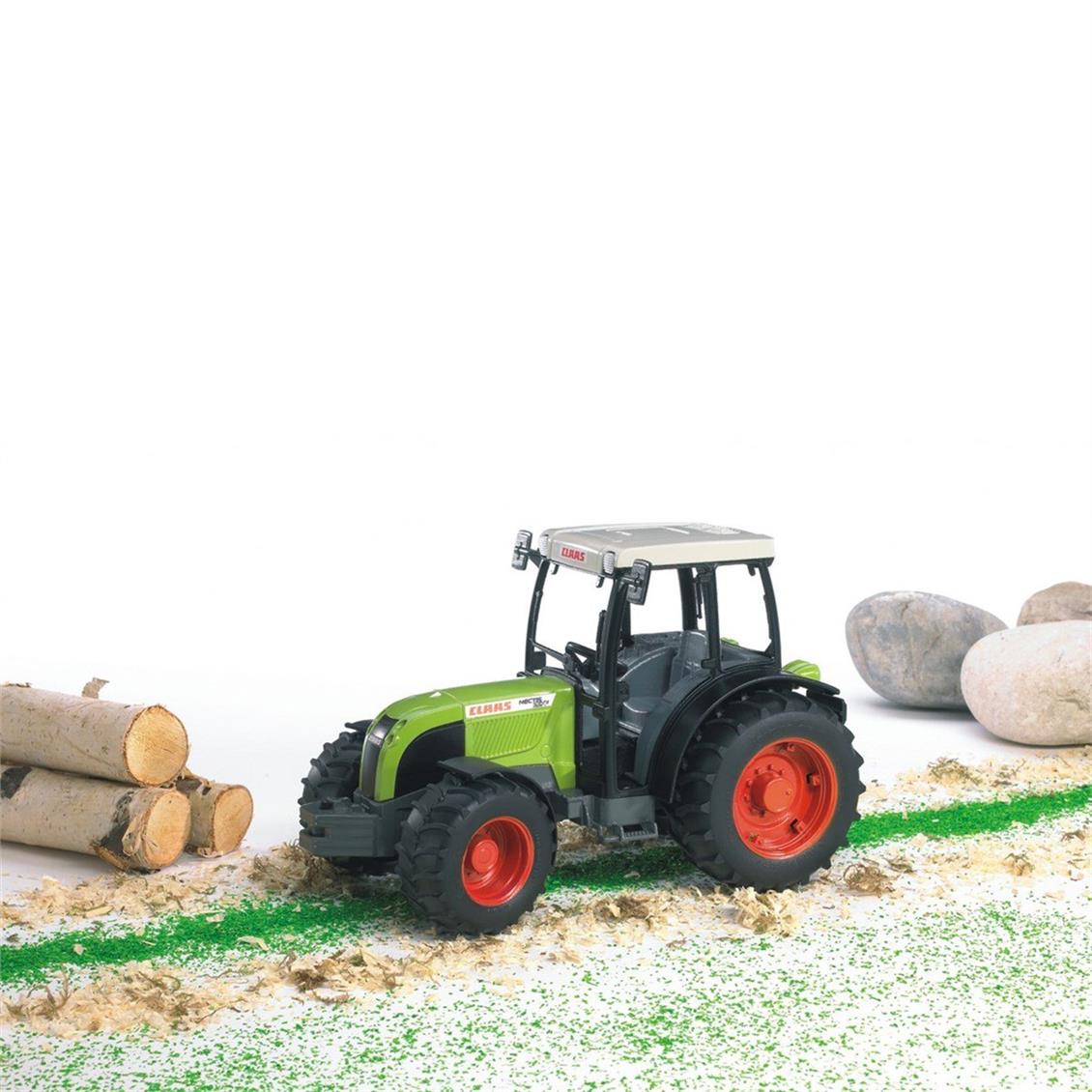 Bruder 02110 Claas Nectıs 267F Traktör