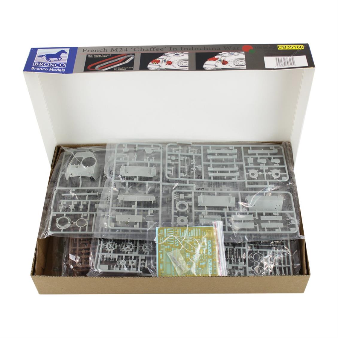 CB35166 1/35 French M24 Chaffee In Indochina War