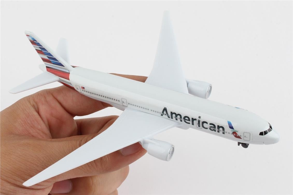 Daron 86RT-1664 American Airlines, 12,5 cm. Metal Gövde, Plastik Kanatlar, Sergilemeye Hazır Model Yolcu Uçağı