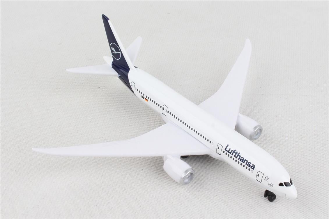 Daron 86RT-4136 Lufthansa Boeing 787, 12,5 cm. Metal Gövde, Plastik Kanatlar, Sergilemeye Hazır Model Yolcu Uçağı