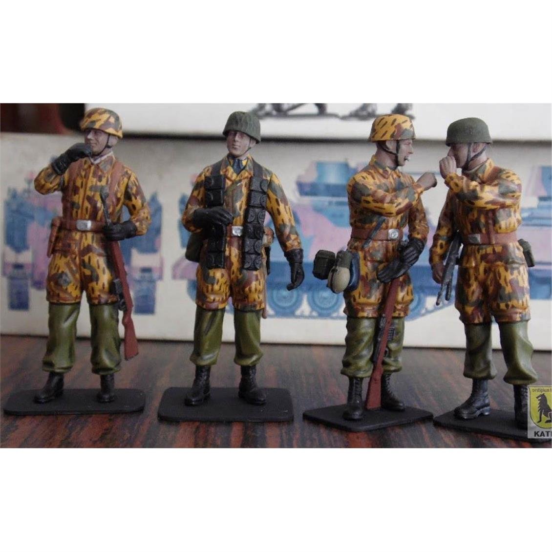 Dragon 6143 1/35 Scale, 3rd Paratrooper Squad (Ardennes 1944) Part2 Figures, Plastic Model Kit