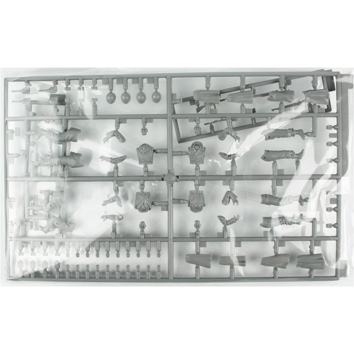 Dragon 6163 1/35 Ölçek, ABD 101.Hava İndirme Tümeni (Bastogne 1944) Asker Figürleri  Plastik Model Kiti