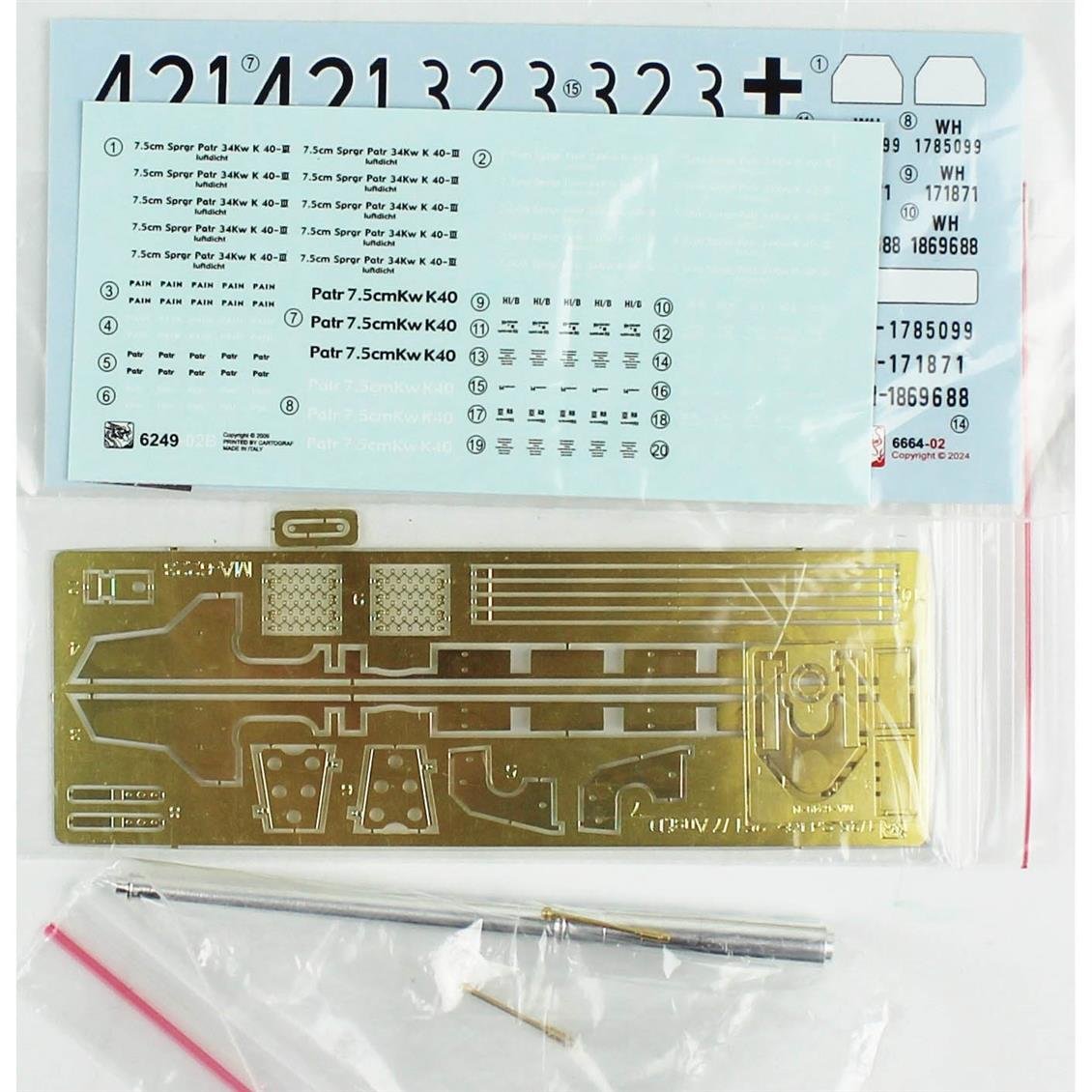 Dragon 6664 1/35 Ölçek, Sd.Kfz.251/1 Ausf.D Personel Taşıyıcı ve 7.5cm PaK 40 Çekili Topu  (2 in 1) Plastik Model Kiti