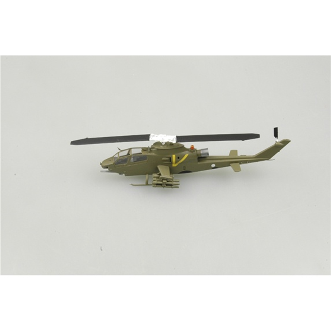Easy Hobby 37097 1/72 Ölçek, Israeli Air Force AH-1S,No234 of the Southern Cobra Squadron,late 1990s Askeri Helikopter, Serg
