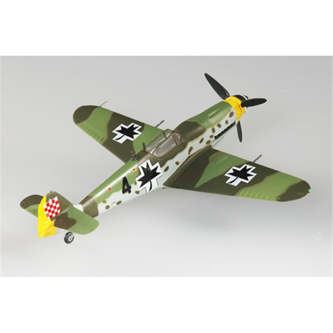 Easy Hobby 37202 1/72 Ölçek, BF-109G-10 1945 Croatia Savaş Uçağı, Sergilemeye Hazır Plastik Model