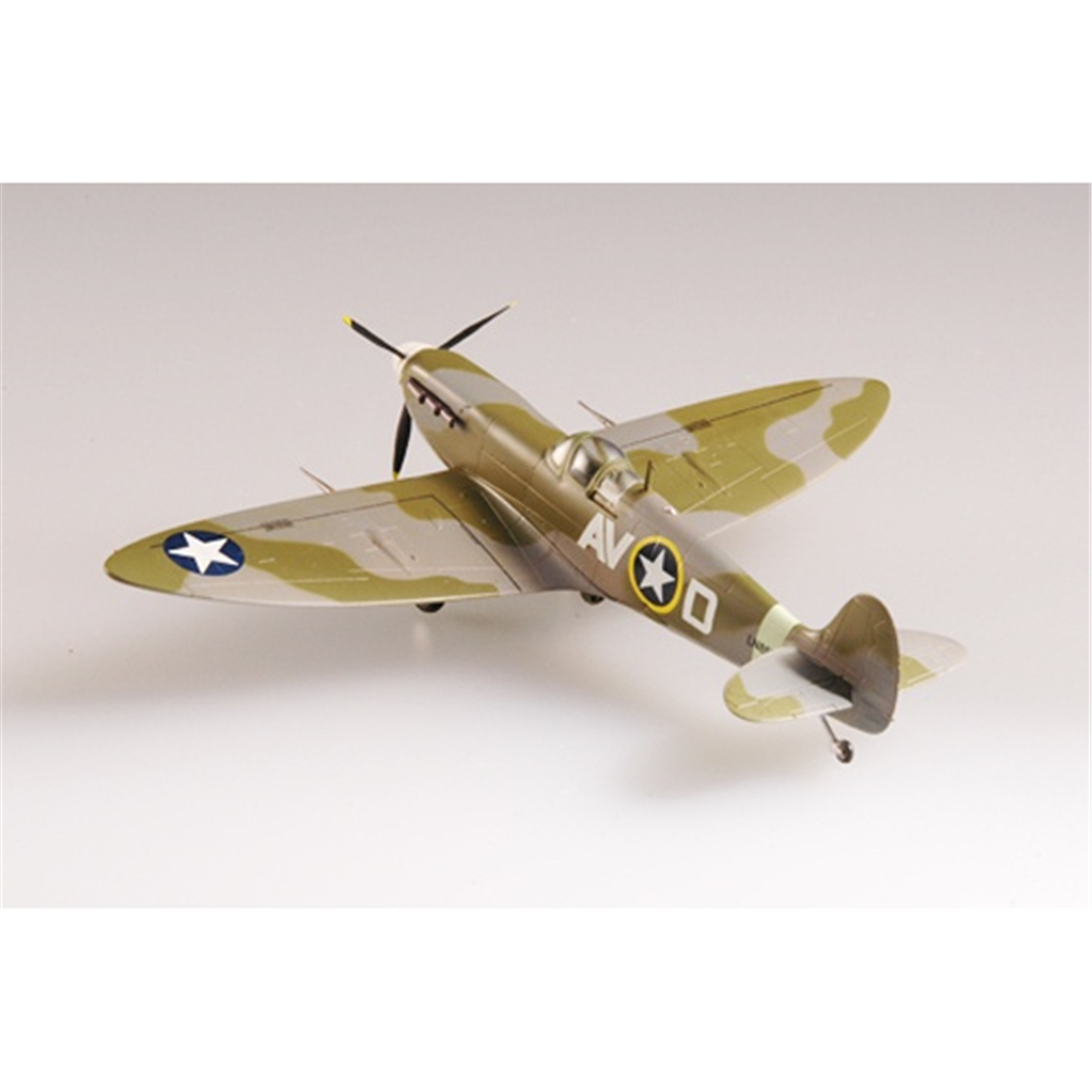 Easy Hobby 37215 1/72 Ölçek, Spitfire Mk VB USAF 4FG 1942 Savaş Uçağı, Sergilemeye Hazır Plastik Model