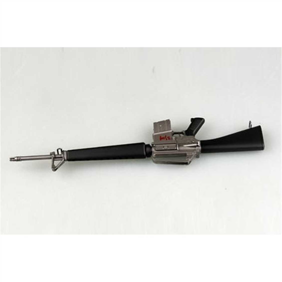 Easy Hobby 39101 1/3 Ölçek, M16  Silahı, Sergilemeye Hazır Plastik Model