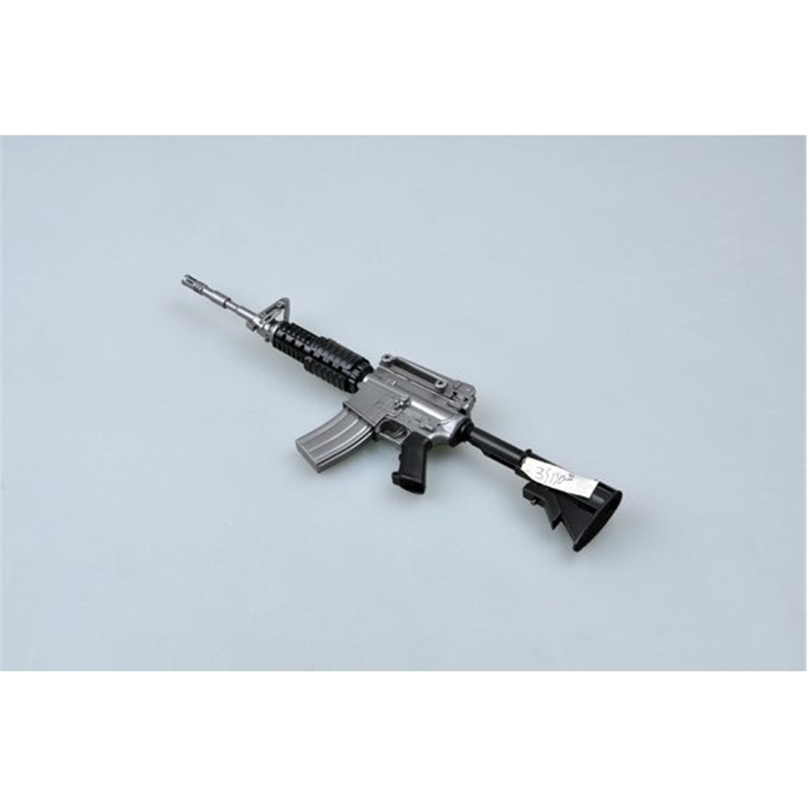 Easy Hobby 39110 1/3 Ölçek,  M4A1RIS Silahı, Sergilemeye Hazır Plastik Model
