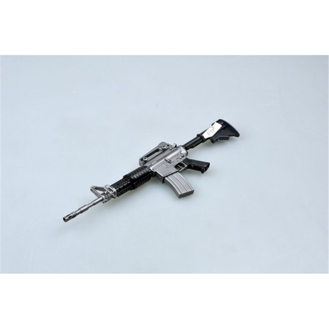 Easy Hobby 39110 1/3 Ölçek,  M4A1RIS Silahı, Sergilemeye Hazır Plastik Model
