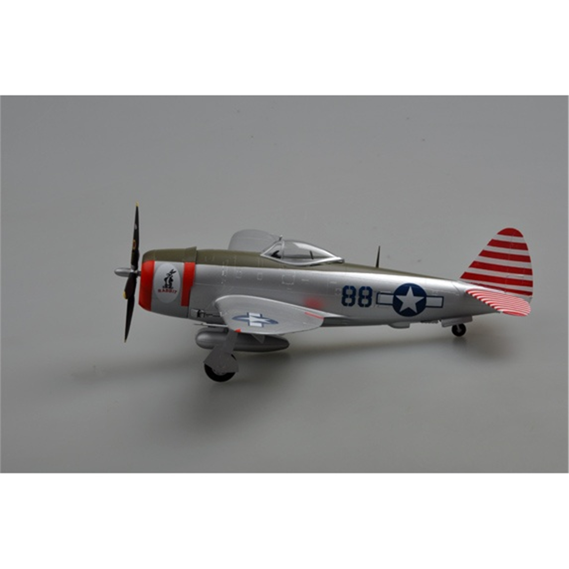 Easy Hobby 39310 1/72 Ölçek, P-47D 527FS,86FG Savaş Uçağı, Sergilemeye Hazır Plastik Model