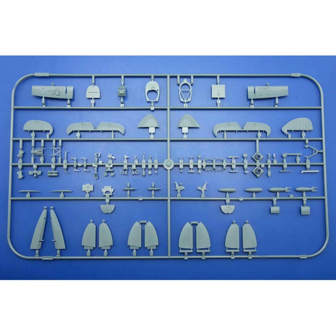 EDUARD 8283 1/48 Spitfire Mk.IXe Uçak Maketi