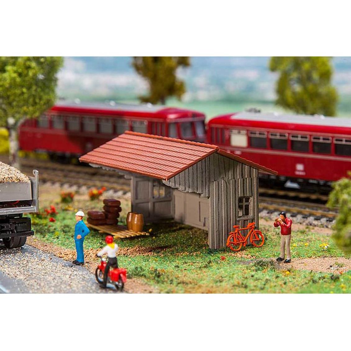 Faller 130185 1/87 Ahşap Durak Demonte Plastik Maketi