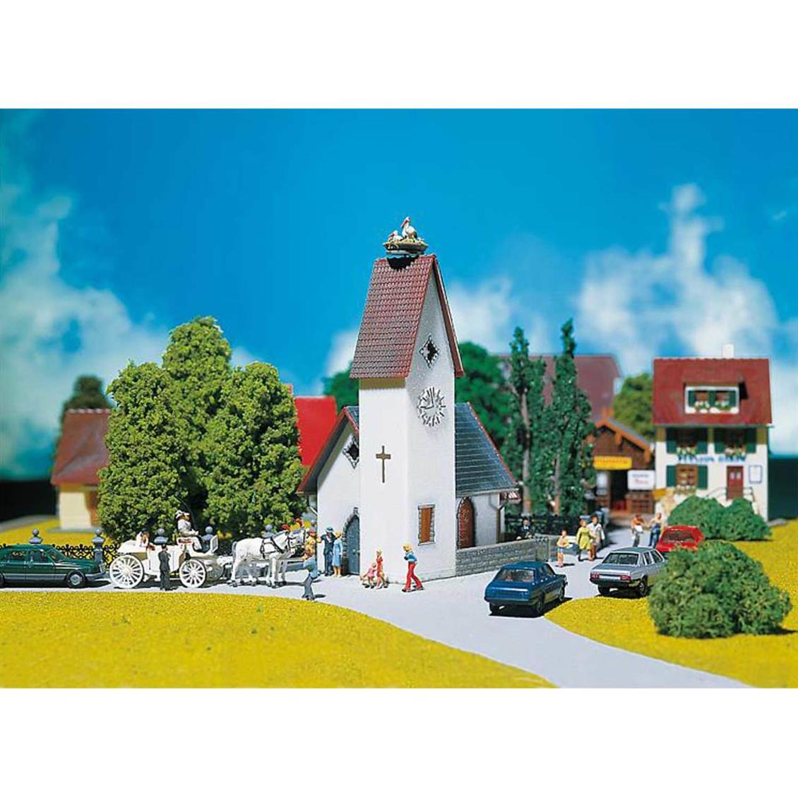 Faller 130236 1/87 Köy Kilisesi  Demonte Plastik Maketi