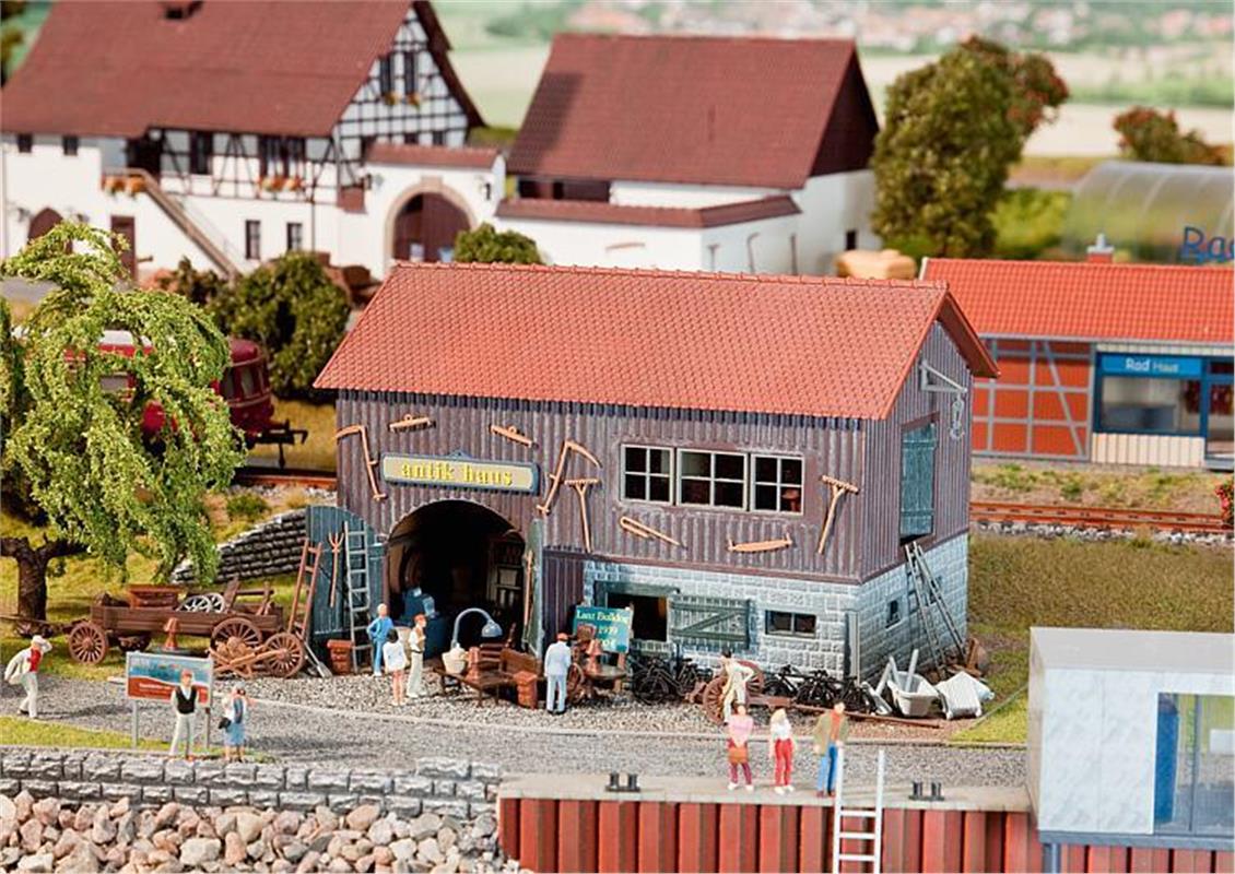 Faller 130327 1/87 Antikacı Dükkanı Demonte Plastik Maketi