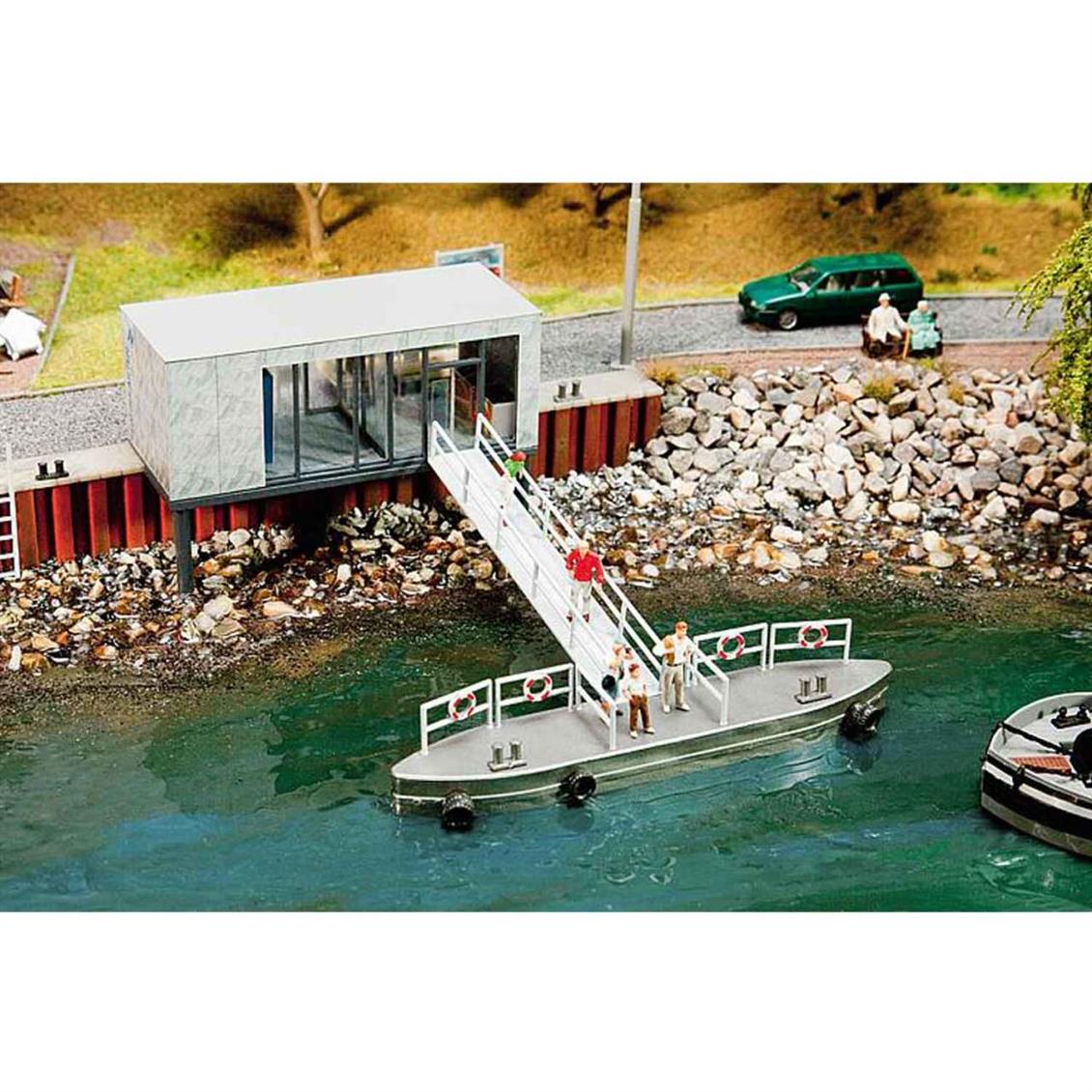 Faller 130512 1/87 Bilet Gişesi ve İskelesi Demonte Plastik Maketi