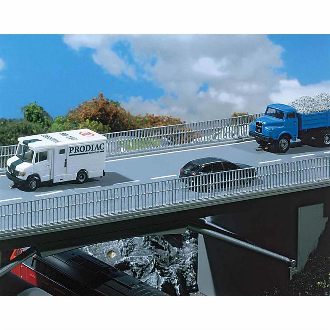 Faller 180413 1/87 Köprü Parmaklığı Demonte Plastik Maketi