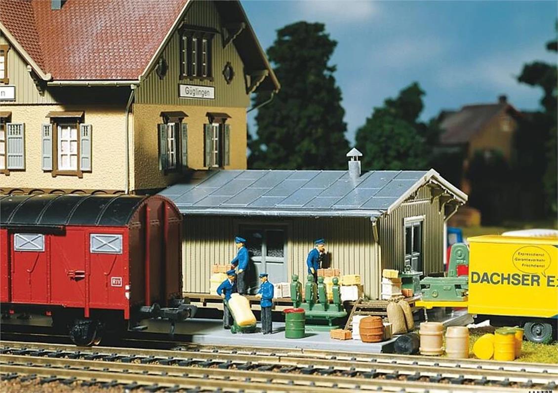 Faller 180588 1/87 Karışık Depo Eşyaları Demonte Plastik Maketi