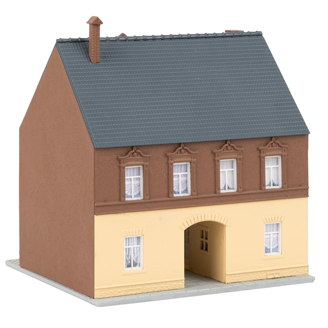 Faller 232178 1/160 Ölçek, Araç Geçişli Şehir Ev, Plastik Model Kiti