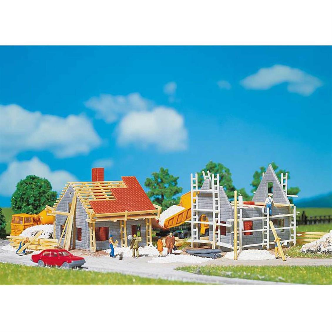 Faller 232223 1/160 İnşa Halinde Ev ( 2 Adet ) Demonte Plastik Maketi