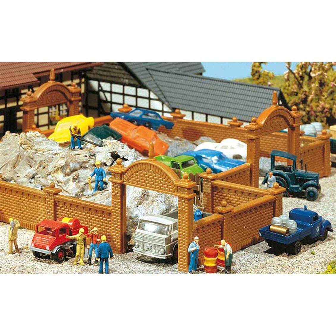 Faller 272405 1/160 Fabrika Duvarı Demonte Plastik Maketi