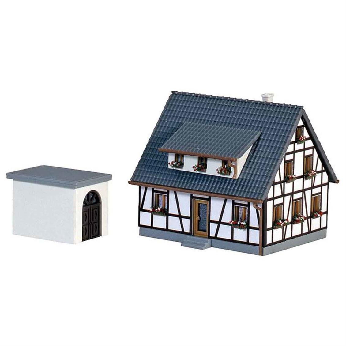 Faller 282760 1/220 Yarı Ahşap Ev Demonte Plastik Maketi