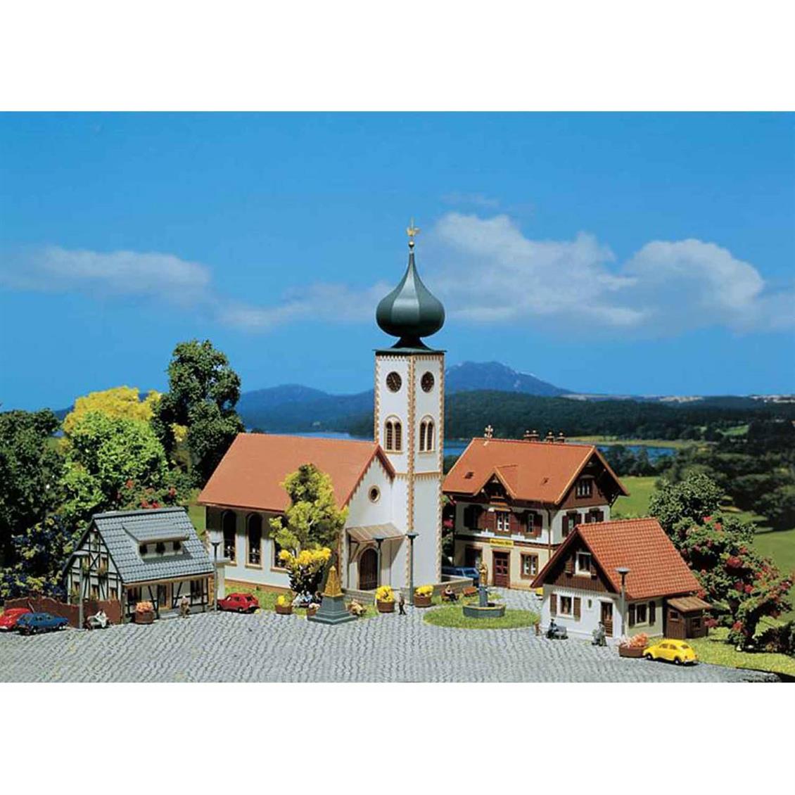 Faller 282777 1/220 Köy Seti ( 5 Parça ) Demonte Plastik Maketi