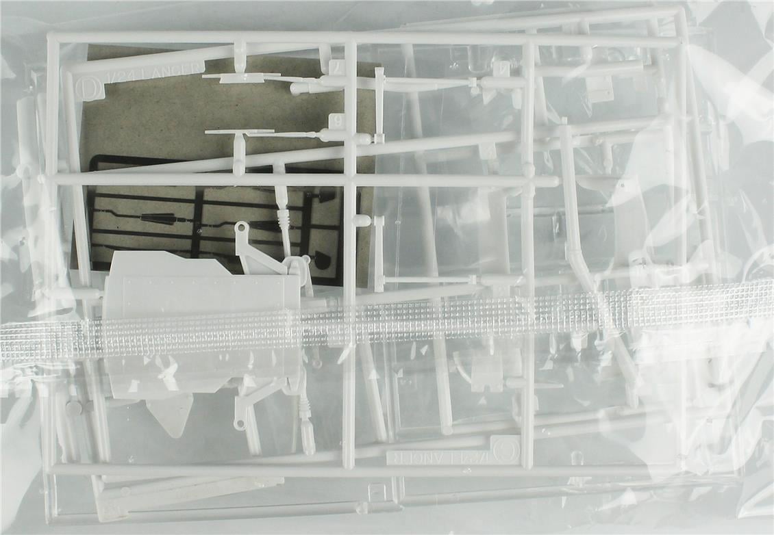 Hasegawa 20666 1/24 Ölçek, Mitsubishi Lancer Evolution VI (1999 Monte-Carlo Rally winner) (Limited Edition) Yarış Aracı Plastik