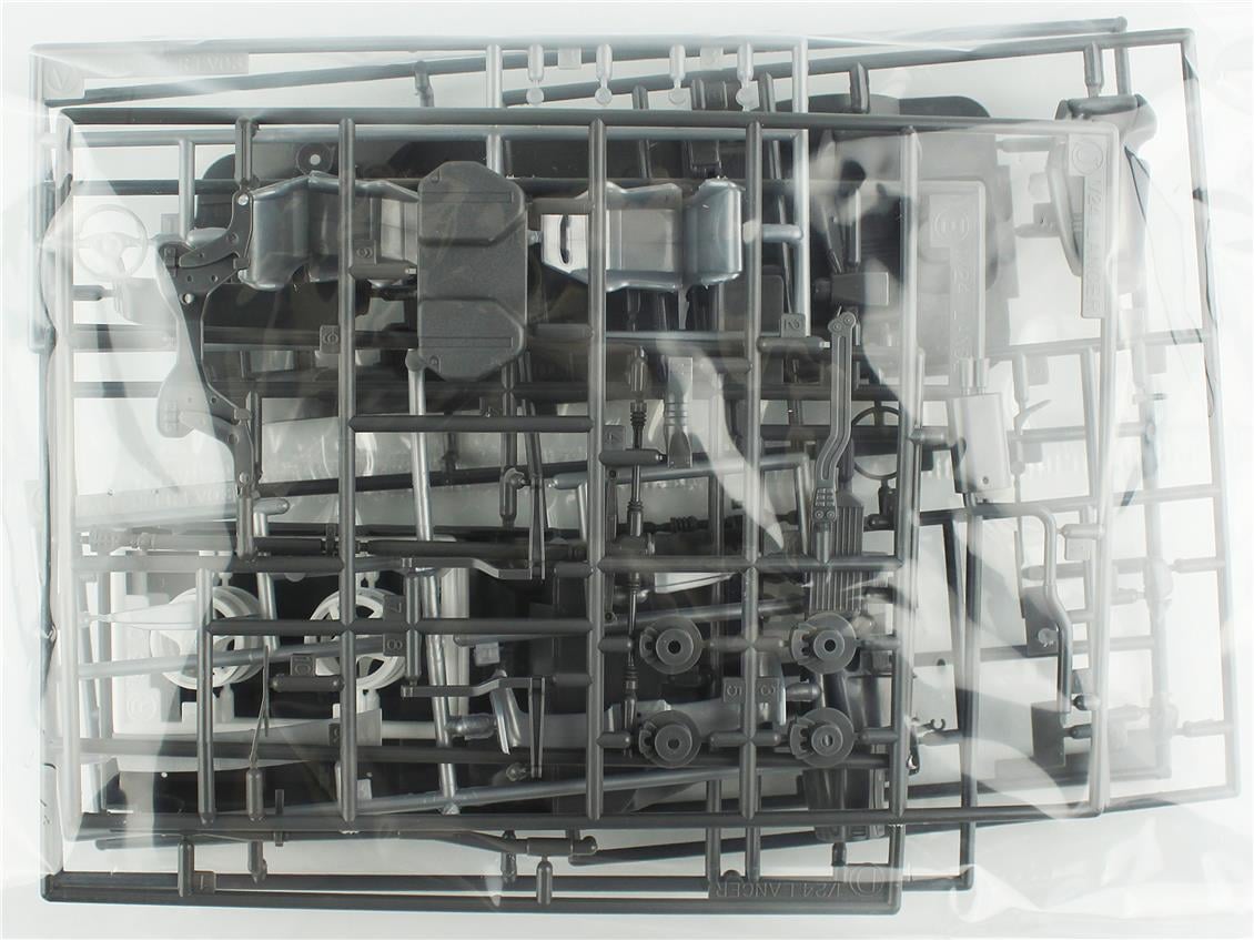 Hasegawa 20707 1/24 Ölçek, Mitsubishi Lancer GSR Evolution III, Otomobil Plastik Model Kiti