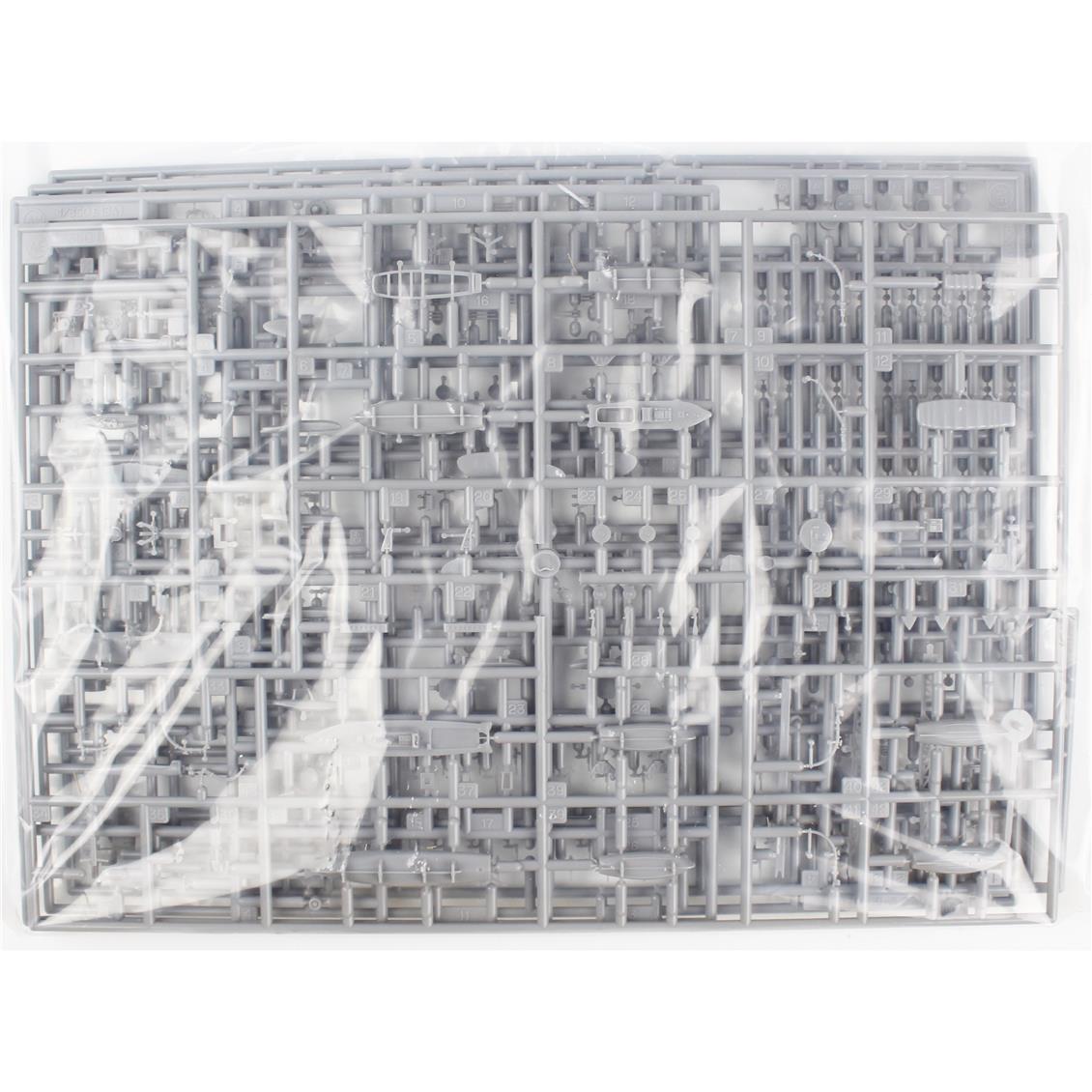 Hasegawa 40109 1/350 Ölçek, IJN Light Cruiser Yahagi Savaş Gemisi, Plastik Model Kiti