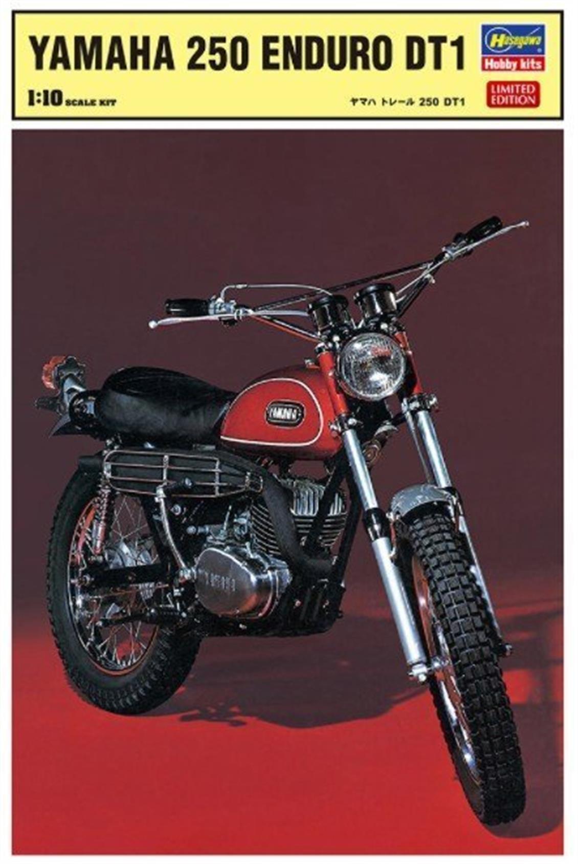 Hasegawa 52171 1/10 Yamaha 250 Enduro DT1 Motosiklet Demonte Plastik Maketi