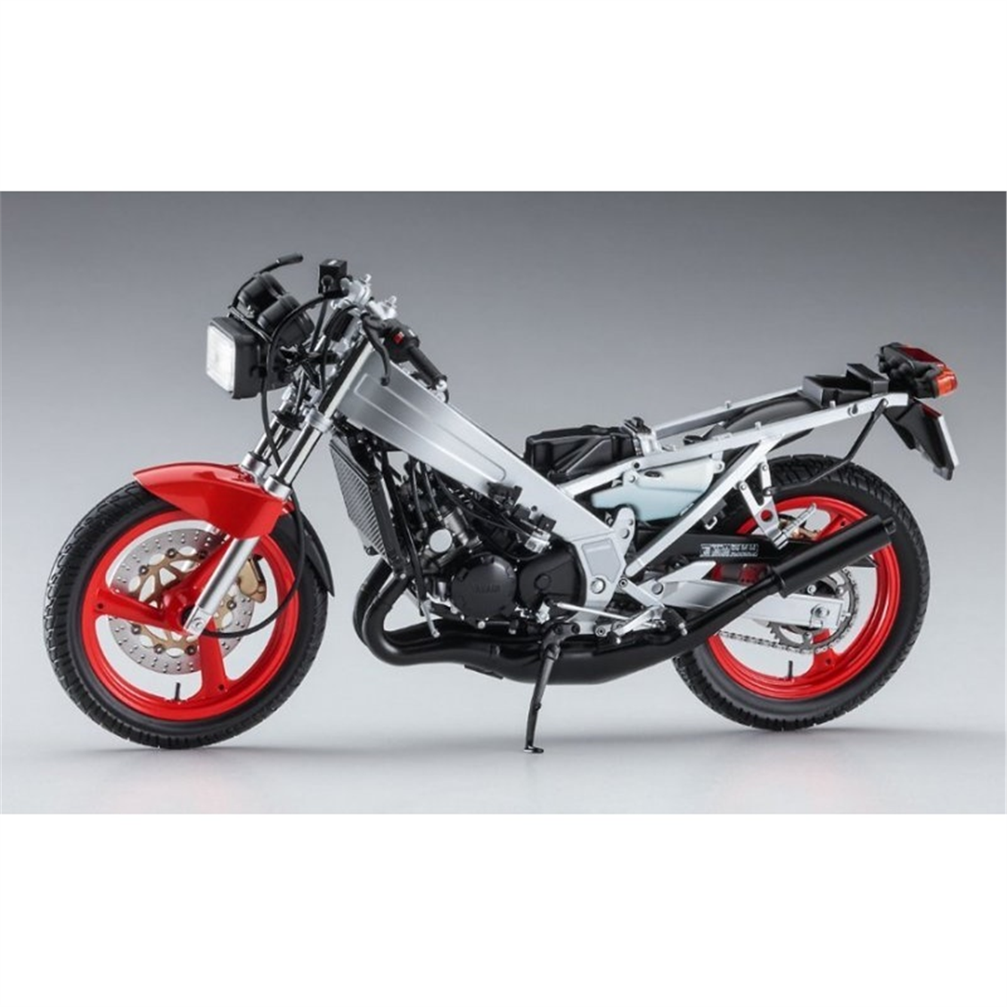 Hasegawa BK11 21511 1/12 Ölçek, Yamaha TZR250 (1KT) (1985), Motosiklet Plastik Model Kiti
