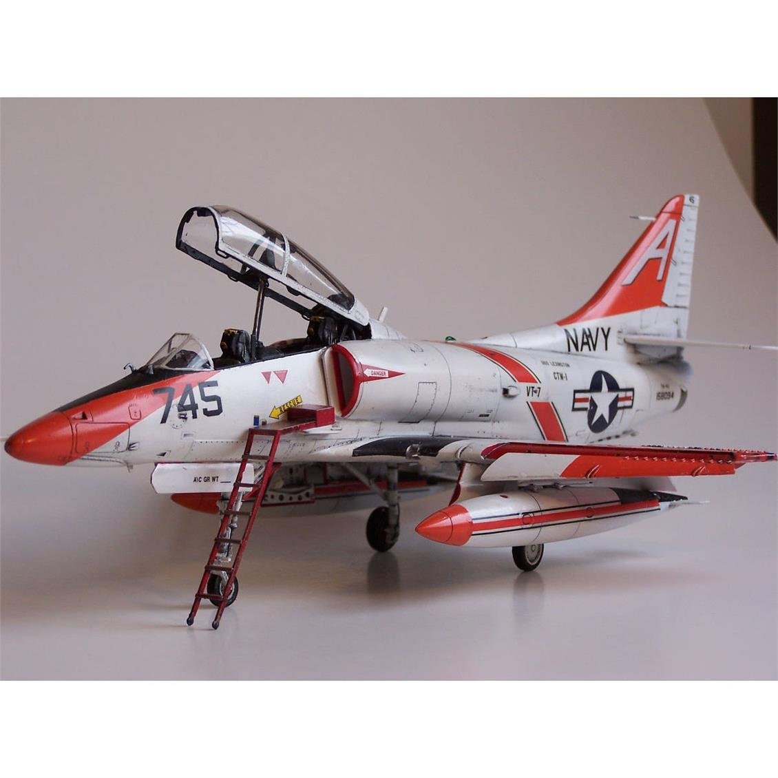 Hasegawa PT43 7243 1/48 Ölçek, TA-4J Skyhawk, Savaş Uçağı Plastik Model Kiti